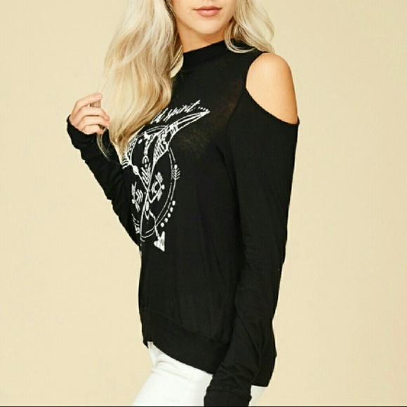 🎉HOST PICK🎉"Wild Spirit" Cold Shoulder Top - Picture 2 of 4